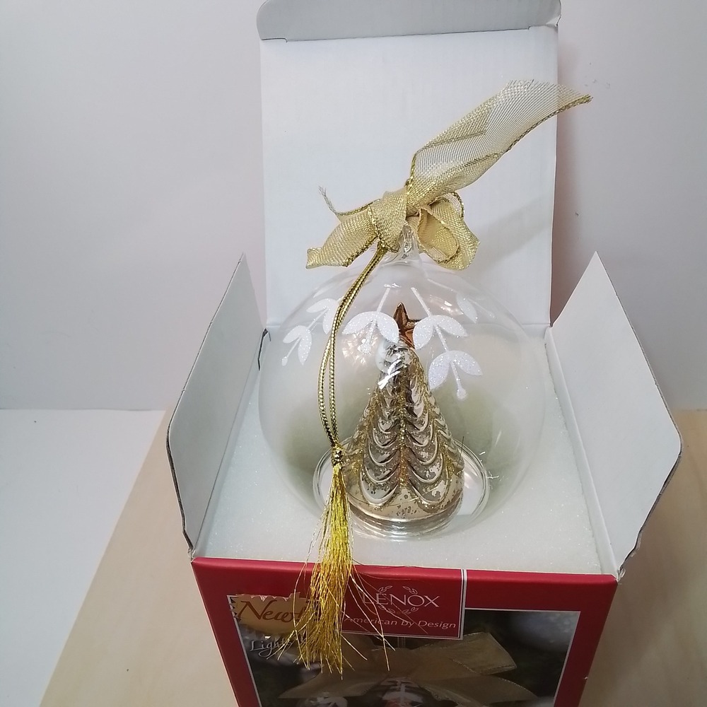 Lenox Wonder Ball Tree Color Changing Lit‎ Ornament New In Box
